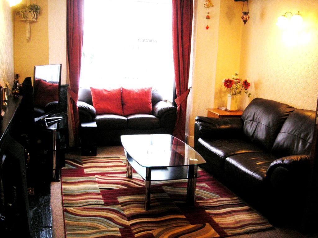 Ty Newydd Guest House Trefriw Ngoại thất bức ảnh